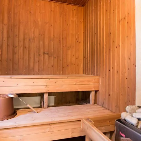 Nikkilaen Elaemyskylae Ostello